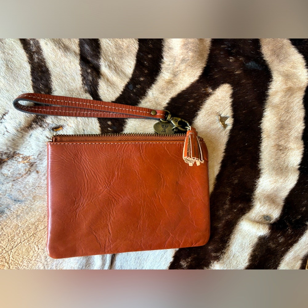 Jack Mason brand leather wristlet. Great condition‎ Texas Tech emblem removable.